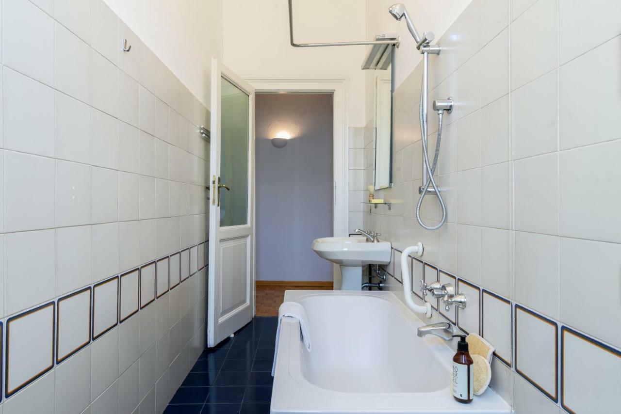 Plinio Flexyrent Apartment Milan Bagian luar foto
