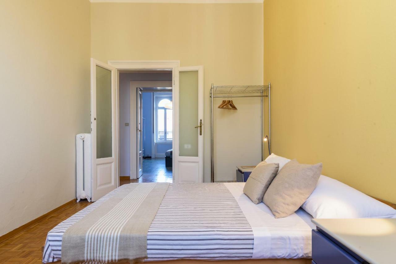 Plinio Flexyrent Apartment Milan Bagian luar foto