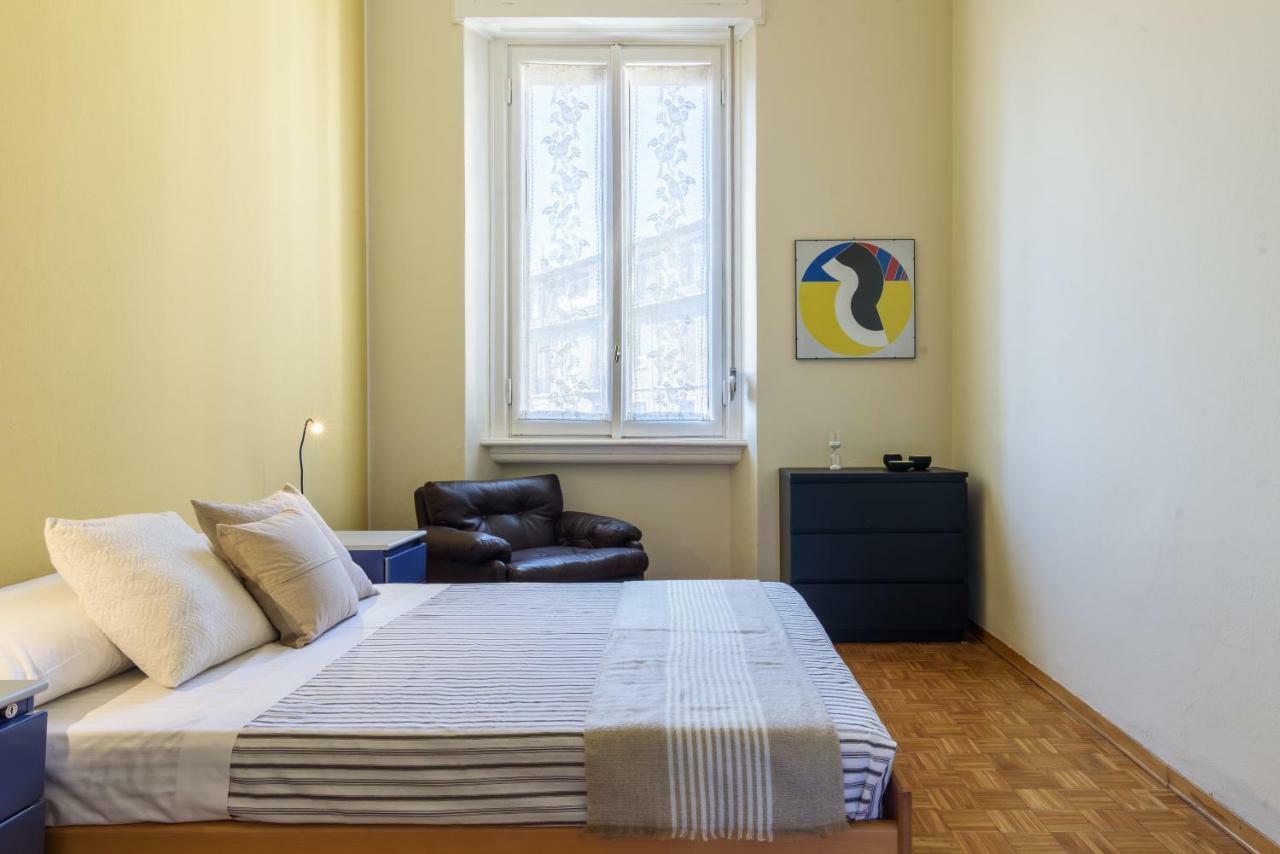 Plinio Flexyrent Apartment Milan Bagian luar foto